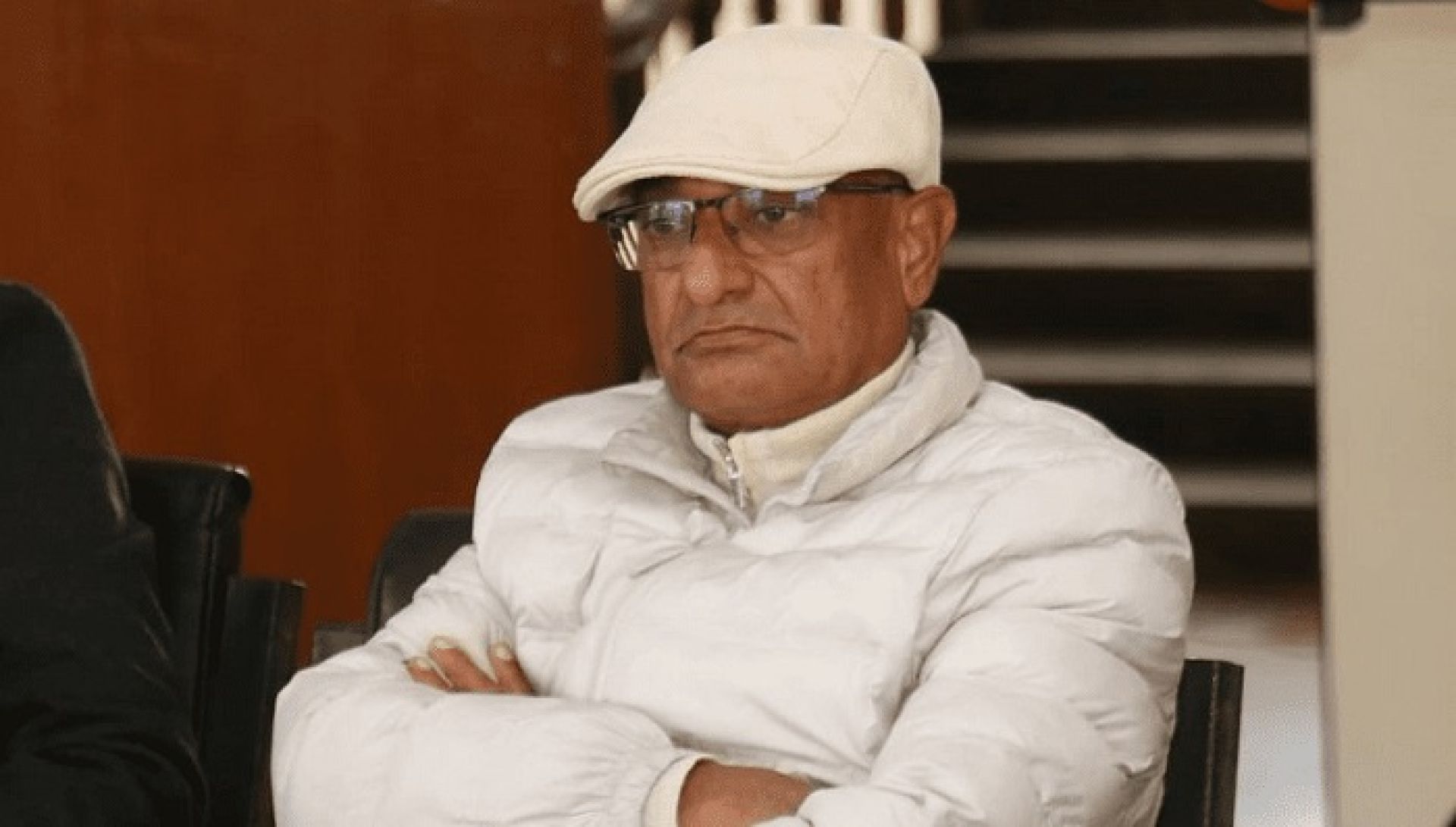 रमेश लेखक वकिल कार्यालयमा, ओली भर्चुअल माध्यमबाट उपस्थित